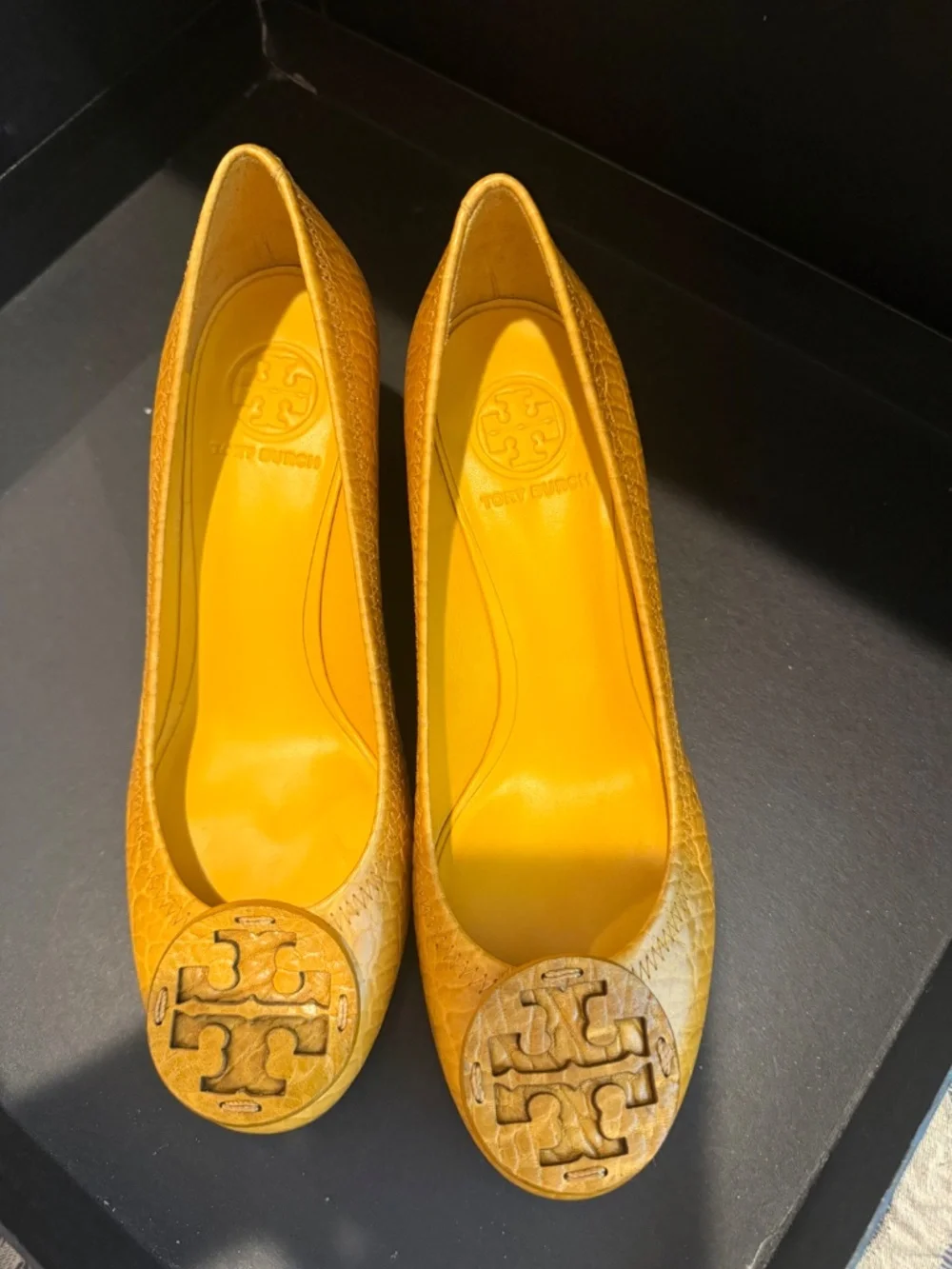 Tory Burch tory burch